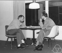 Schönhage y Strassen jugando al ajedrez